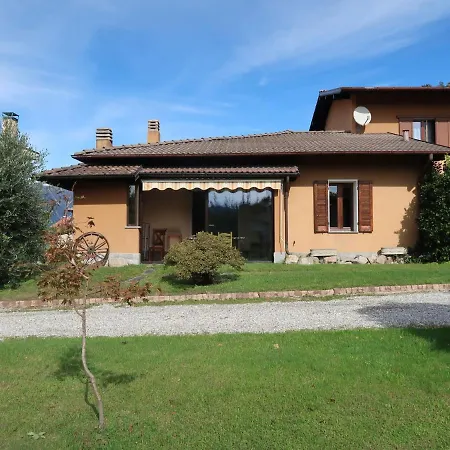 Locazione Turistica Casa Libellula * Maccagno